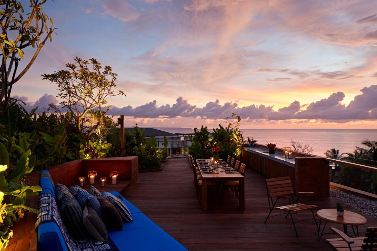 Potato Head Suites & Studios Seminyak  Ngoại thất bức ảnh The Deck at the Westin Maldives