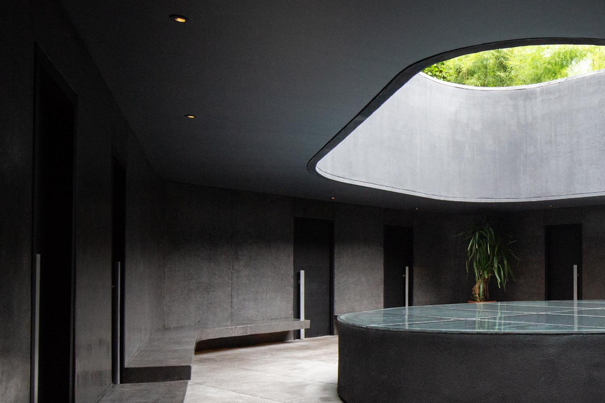 Potato Head Suites & Studios Seminyak  Ngoại thất bức ảnh Interior of the chapel